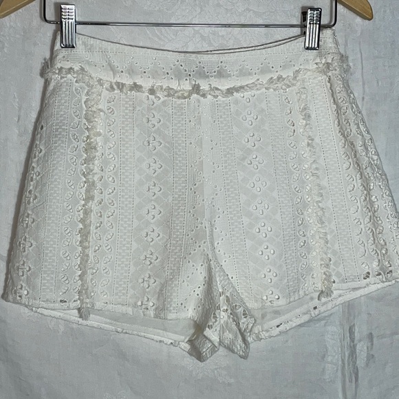 Moon River Pants - Moon River White Eyelet Shorts